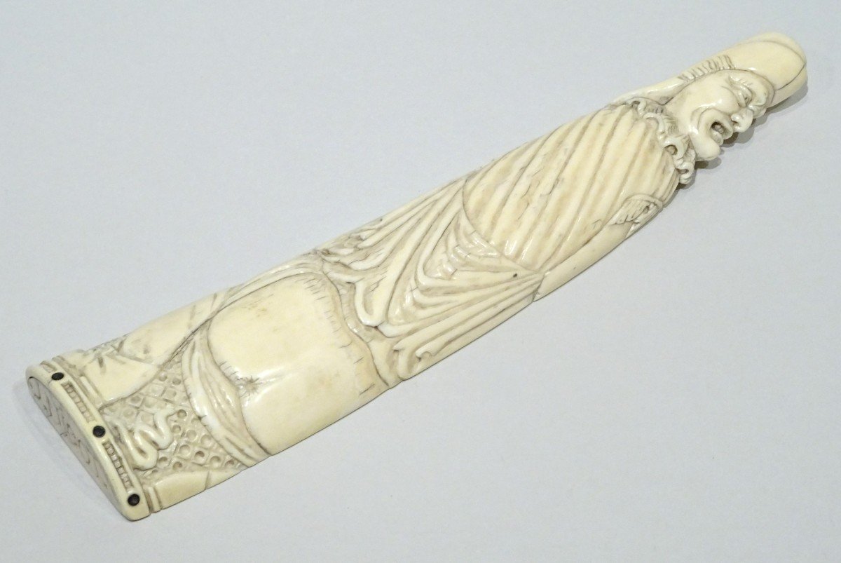 18th Century Ivory Tobacco Rasp On The Scatological Theme-photo-3