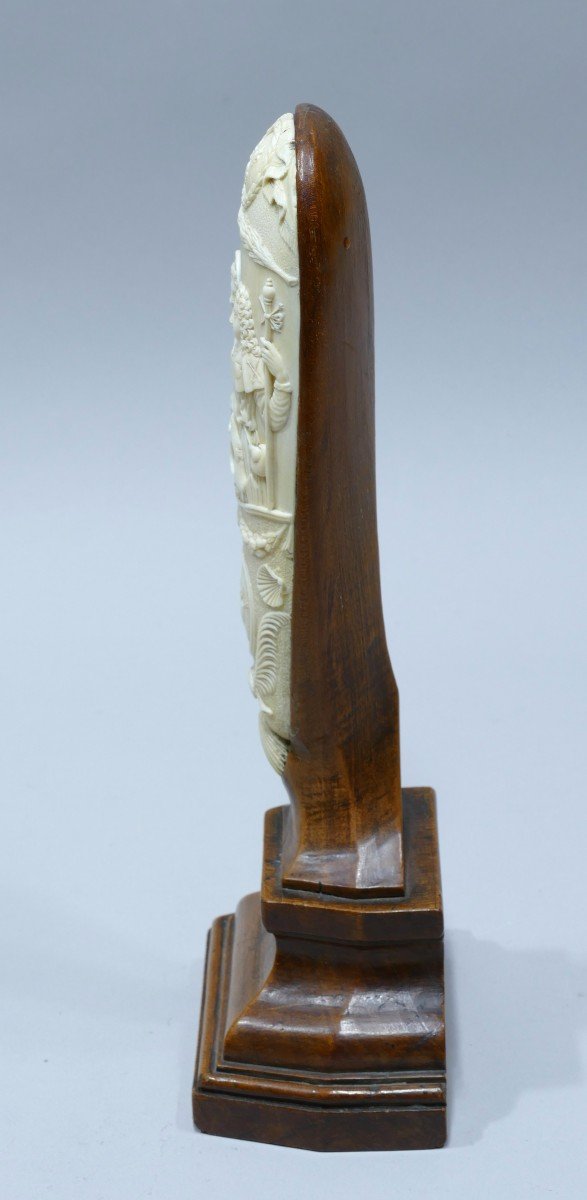 Wedding Ivory Tobacco Rasp Mounted On A Wooden Base Made Circa 1720/1730-photo-2