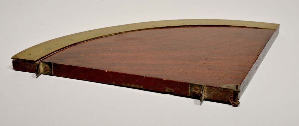 Quadrant In Mahogany And Brass Datable From The 18th Century-photo-1