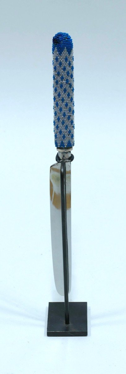 Couteau avec manche recouvert de perlé datable du 18ème siècle-photo-1