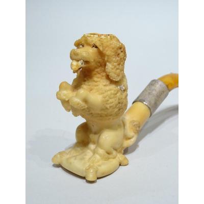 Meerschaum Cigarette Holder Representing A Poodle