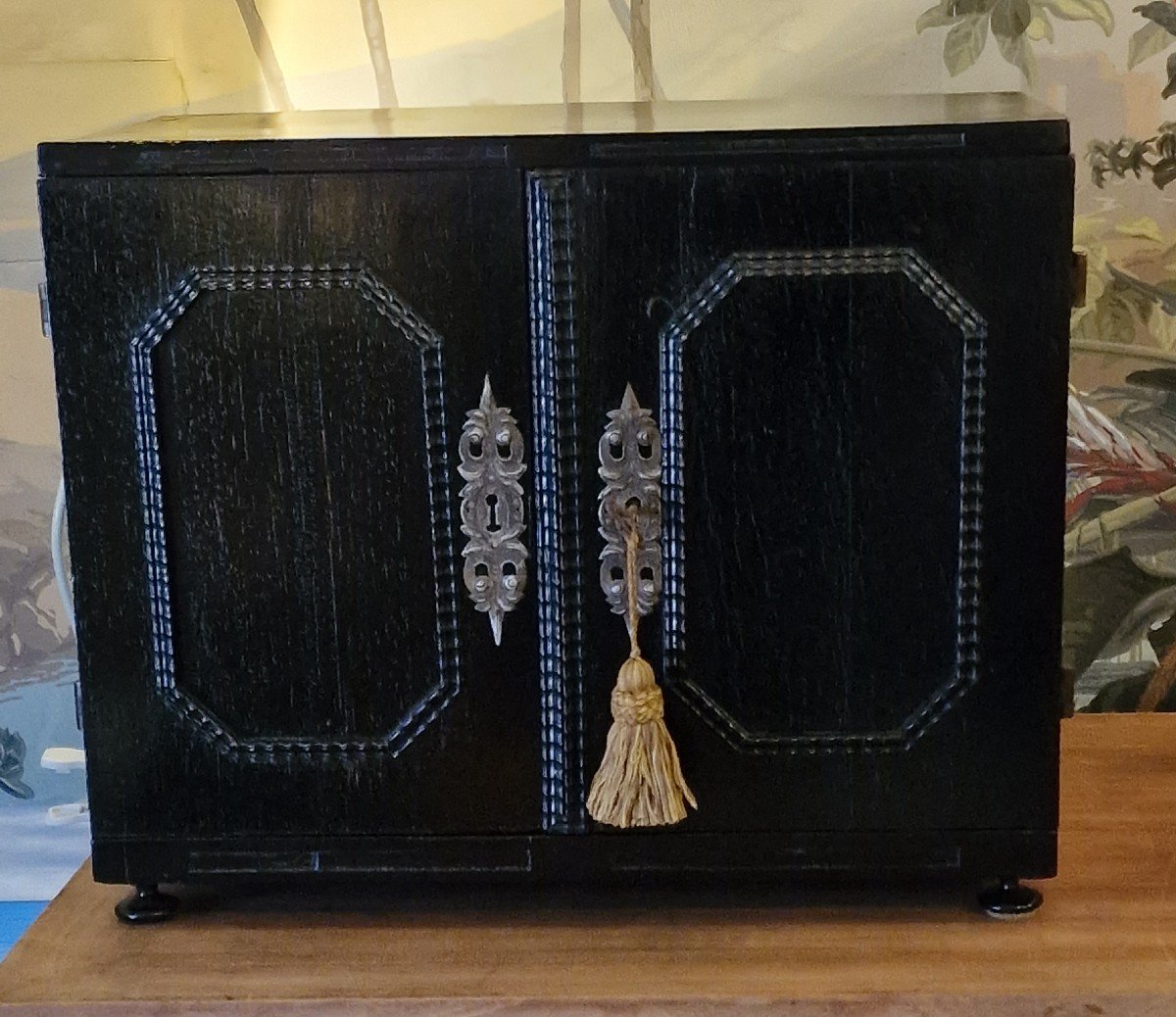 17th Century Travel Cabinet-photo-2