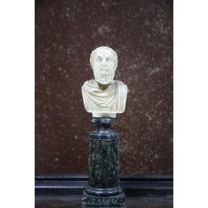 Antique Alabaster Bust Of A Man, Representing Le Tasse, Italy, 19th Century.