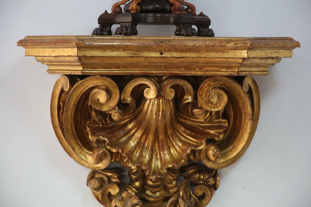 Grande console d'applique en bois doré, travail Italien de style Baroque.-photo-2