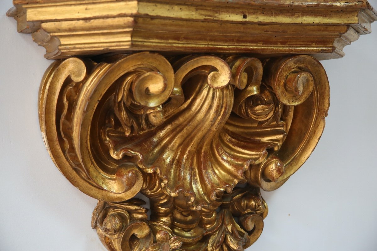 Grande console d'applique en bois doré, travail Italien de style Baroque.-photo-4