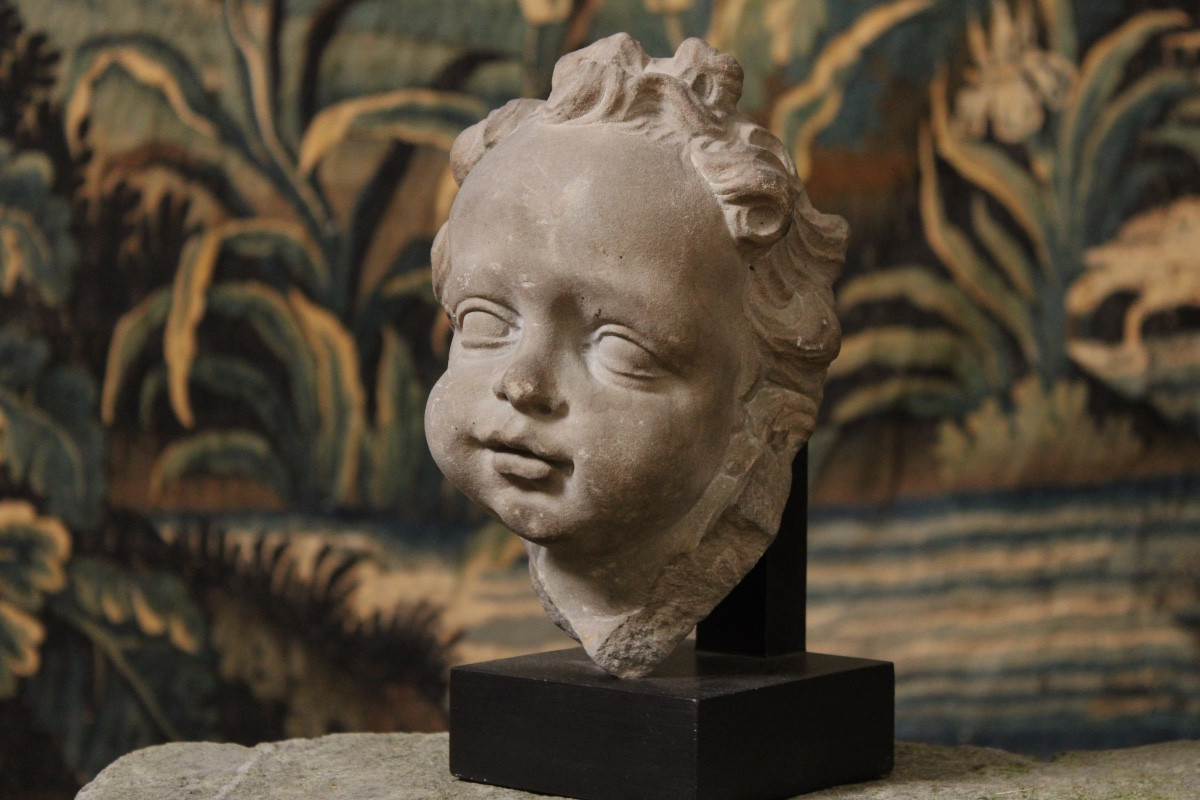 Sculpture en grès gris représentant le visage d'un enfant, Pays-Bas, début du XVIIIème siècle.-photo-4