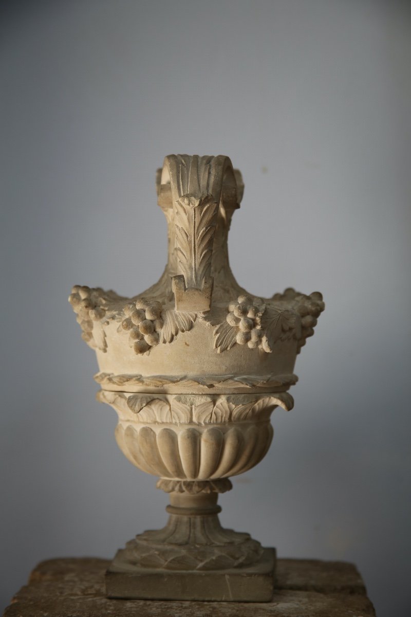 Finely Carved Limestone Ewer Decorated With Vine Branches, 19th Century-photo-3