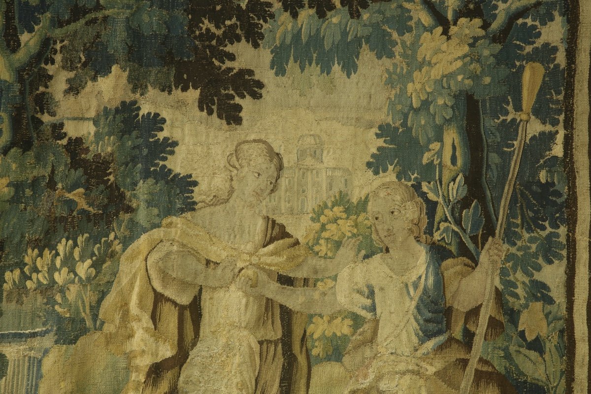 Aubusson Tapestry, “greenery” With Paris And Aphrodite, Early 18th Century.-photo-2
