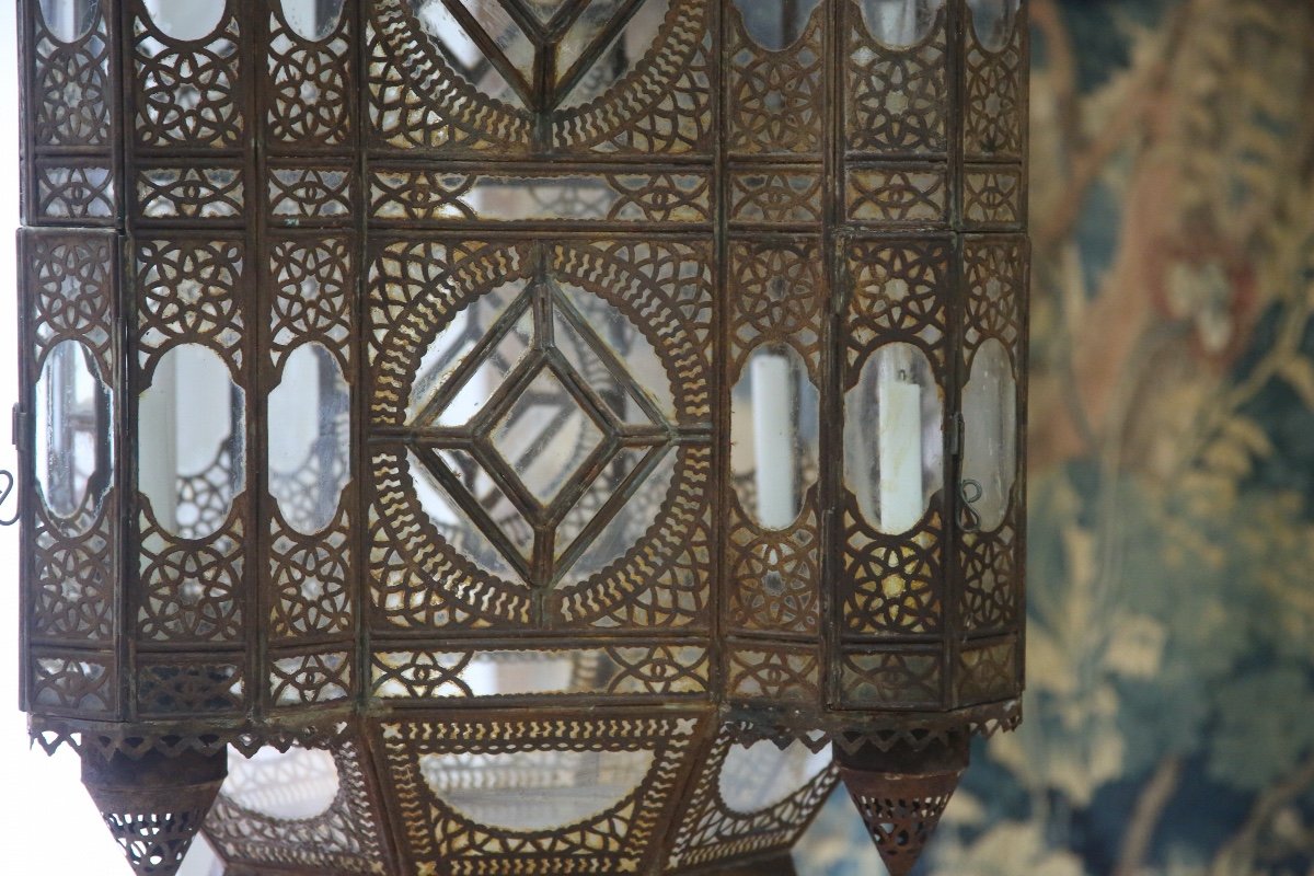 Important Lantern In Openwork Metal And Glass, North Africa-photo-1