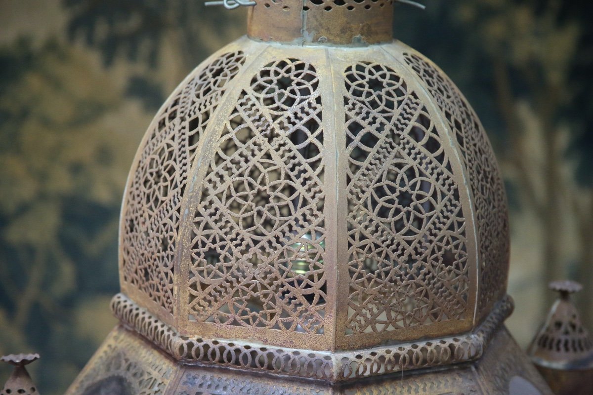 Important Lantern In Openwork Metal And Glass, North Africa-photo-2