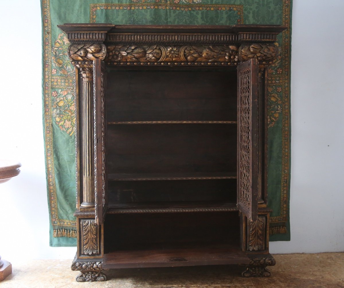 Large Mesh Cabinet, Richly Carved And Gilded, Baroque Style, Italy 20th Century-photo-1