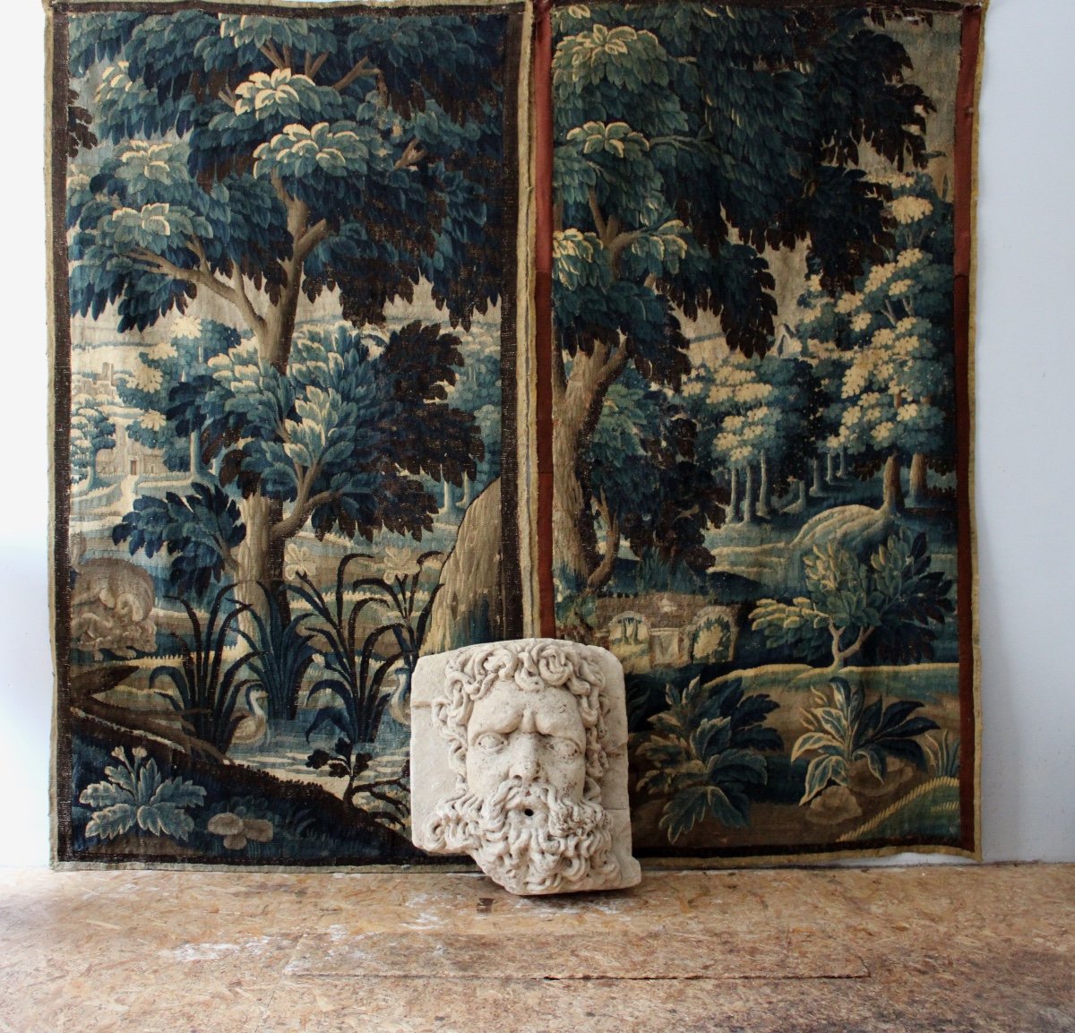 Bouche de fontaine Mascaron XVIIe, pierre calcaire 