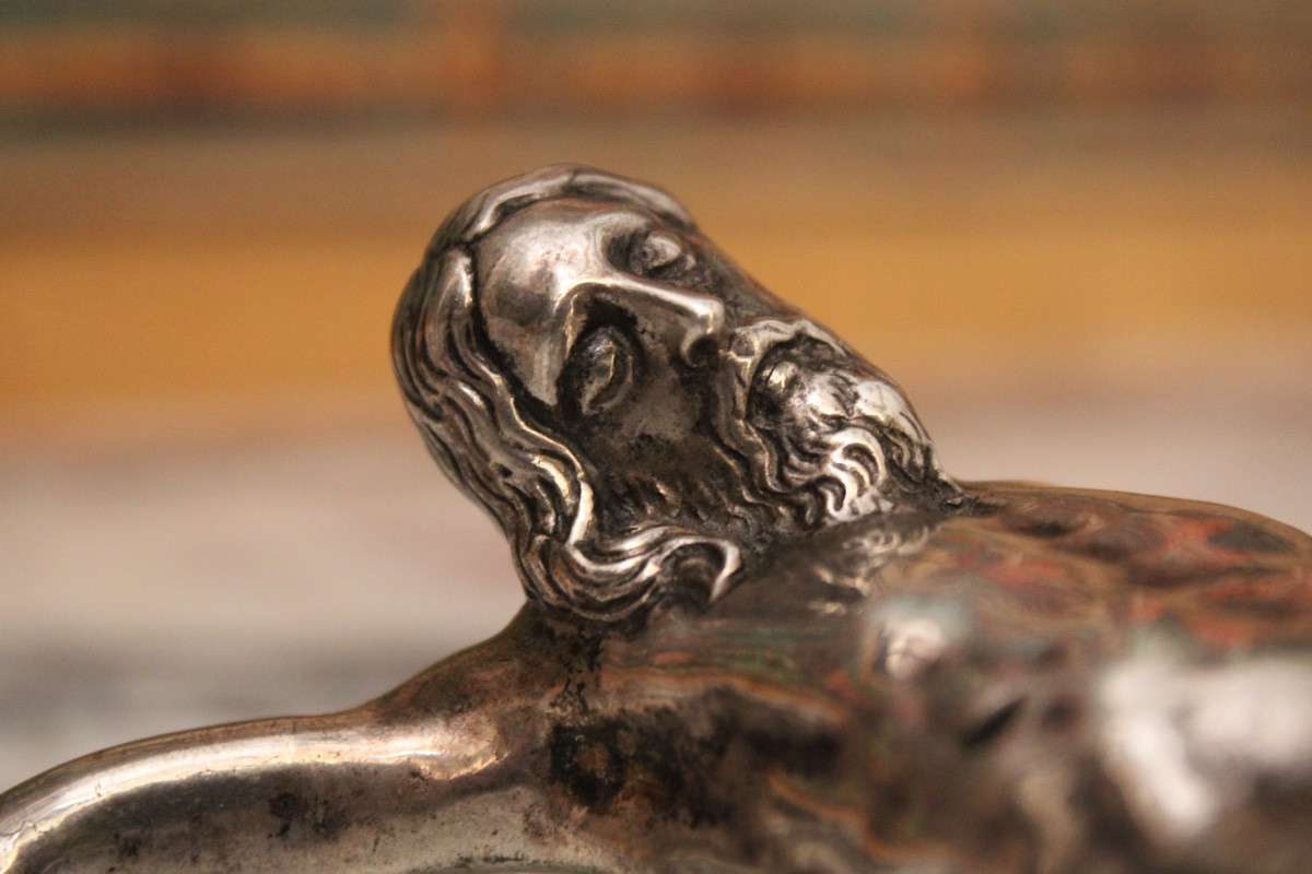 Christ mort, Cristo morto, en argent massif, XVIIIe -photo-1