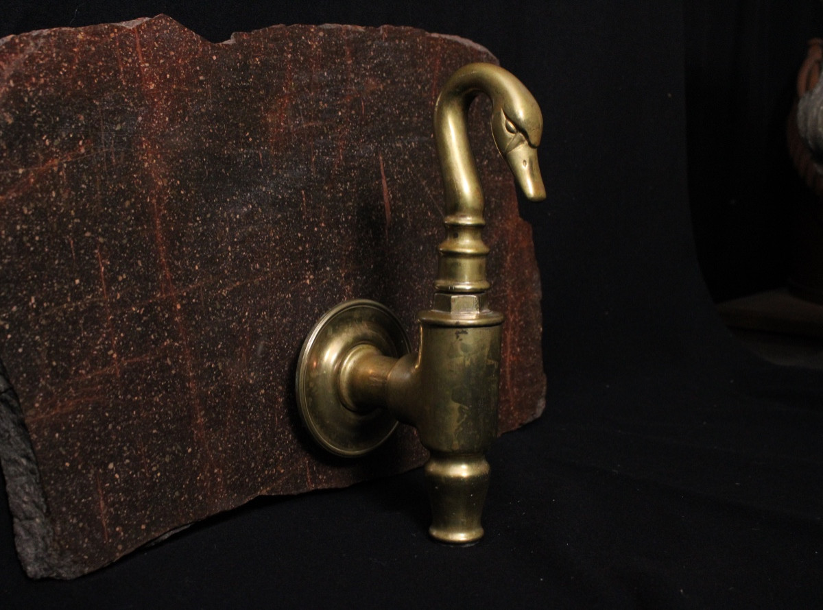  Large Empire-style Bronze Tap, A Late 19th-century Piece. 