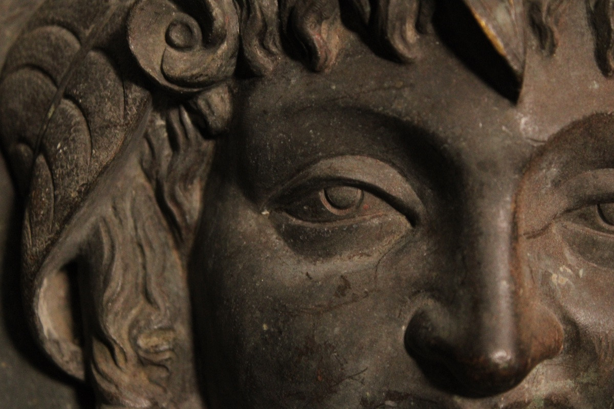 Bouche de fontaine en bronze, mascaron XIXe s-photo-3