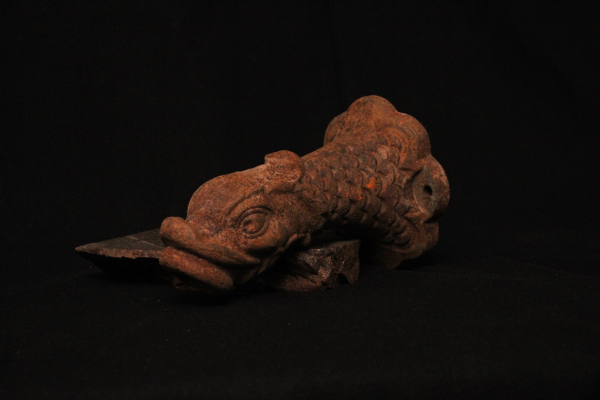  Cast Iron Dolphin Fountain Spout/spout, 20th Century