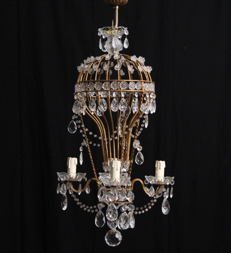 Lustre montgolfière, bronze doré et pampilles, XXe s