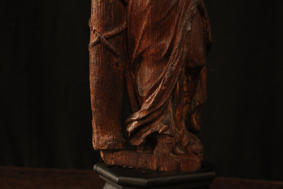  Sculpture en bois Ange portant la colonne de la Passion, XVIe s-photo-1