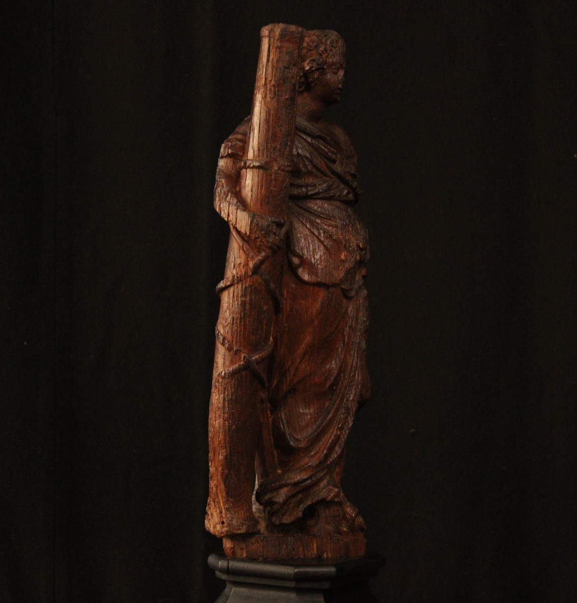  Sculpture en bois Ange portant la colonne de la Passion, XVIe s-photo-4