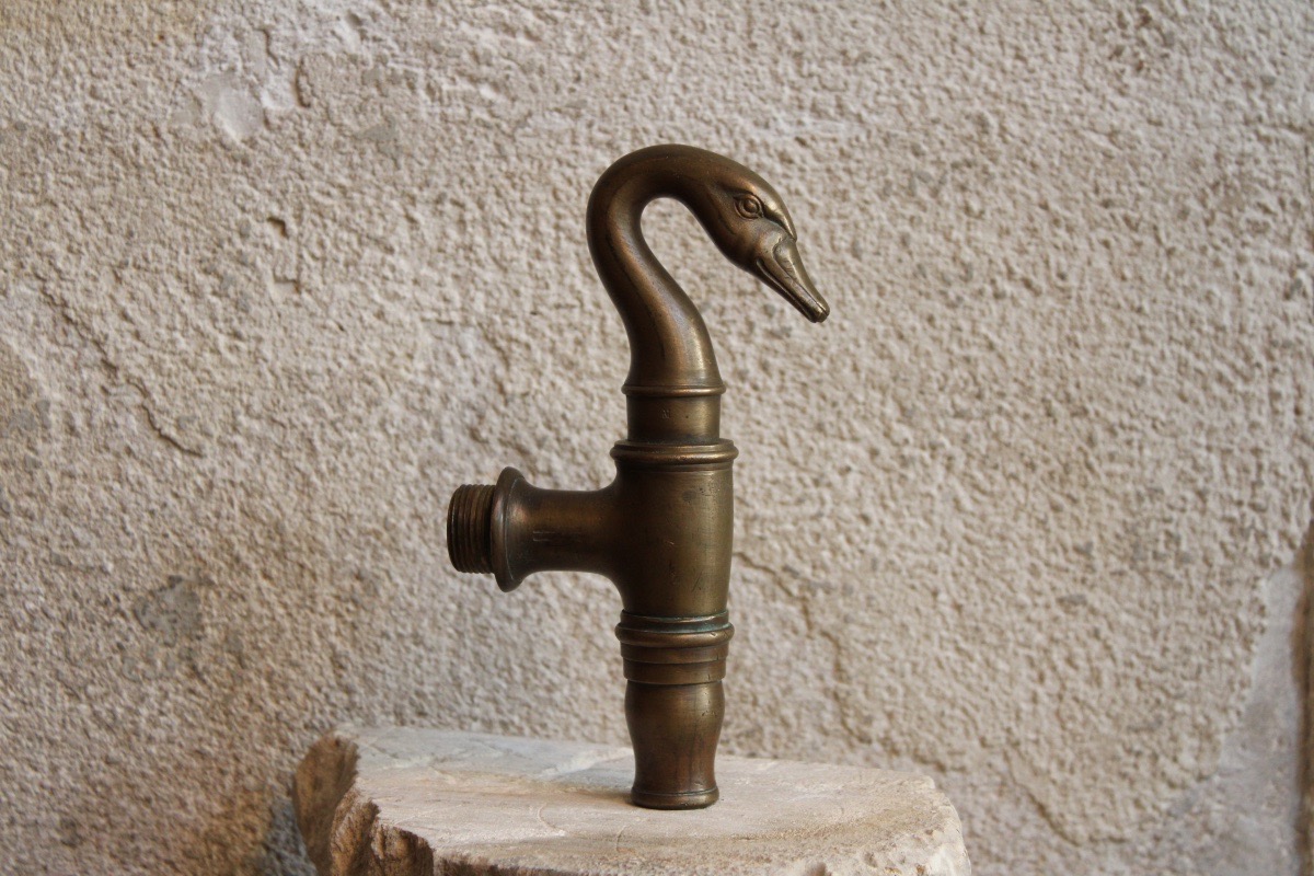 Bronze Gooseneck Tap For Fountain Or Basin