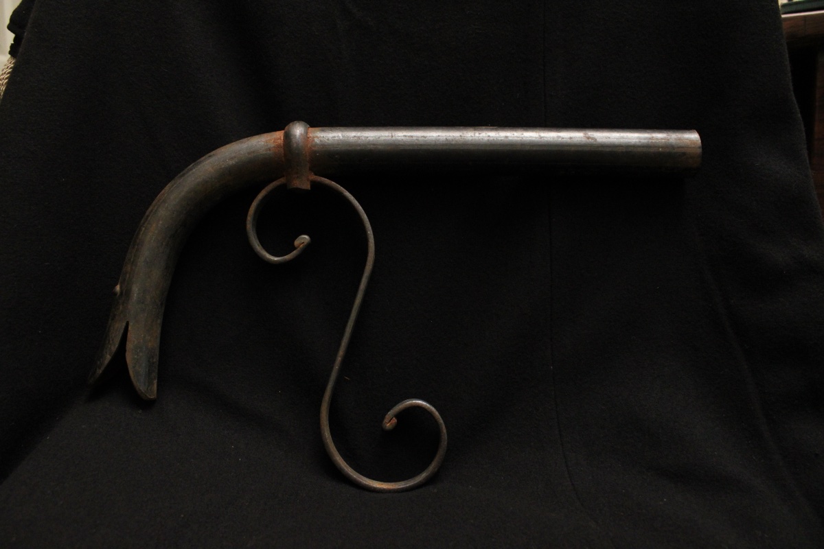 Bouche / Robinet de fontaine en fer forgé, XXe s