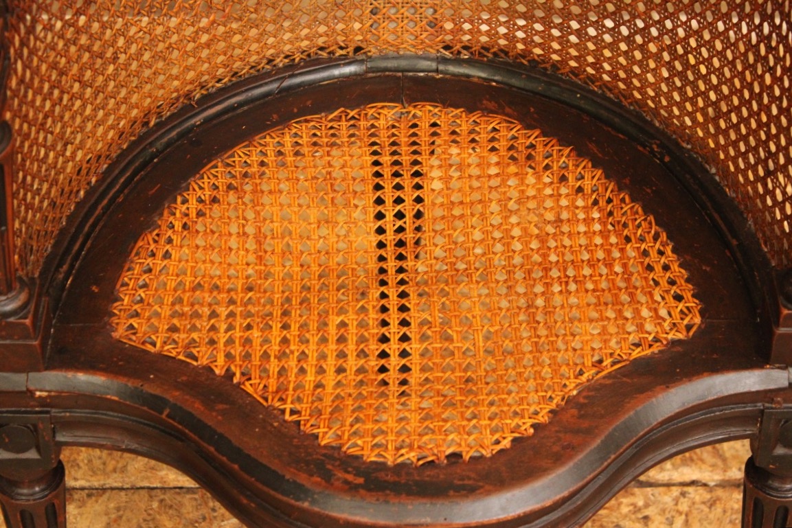 Fauteuil de bureau canné dit  'Couillard' en merisier laqué noir, époque Louis XVI-photo-3