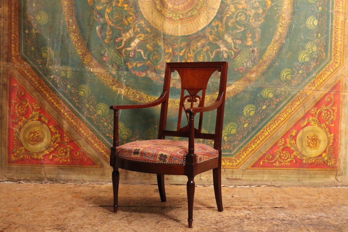  Fauteuil en acajou ajouré, attribué à Jacob Frères, vers 1800