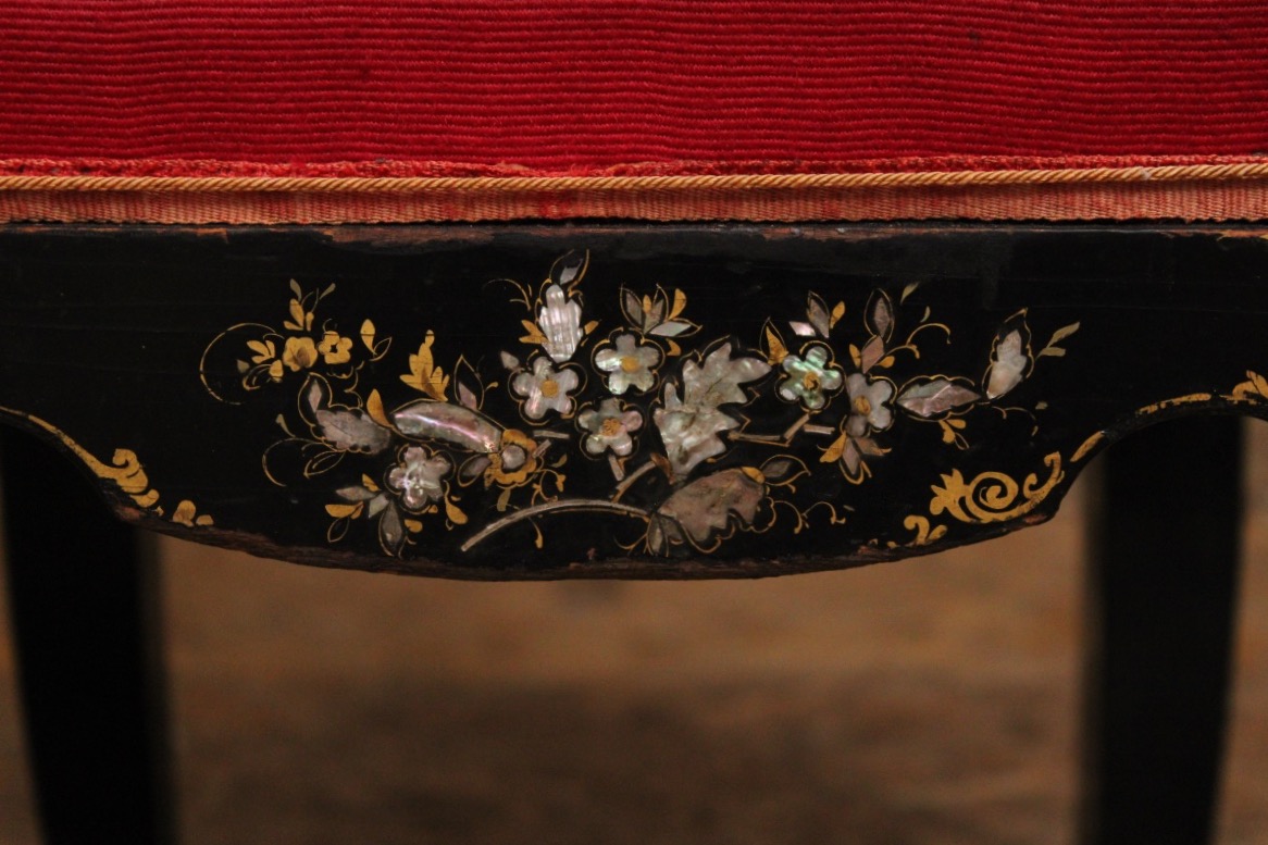 Lacquered Wooden Chair With Mother-of-pearl Inlay, Napoleon III Style, Late 19th Century-photo-3