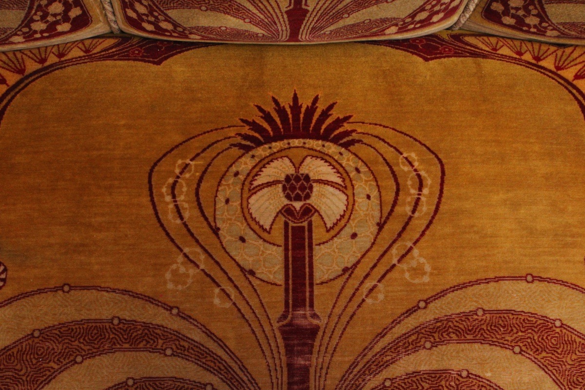 Canapé en velours et passementerie Art Nouveau, XXe s-photo-3