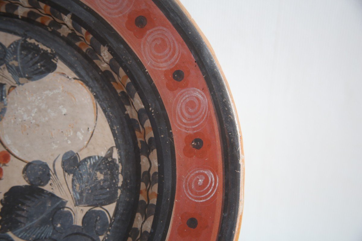 Large Circular Terracotta Dish With Peacock Decoration In A Landscape.-photo-4