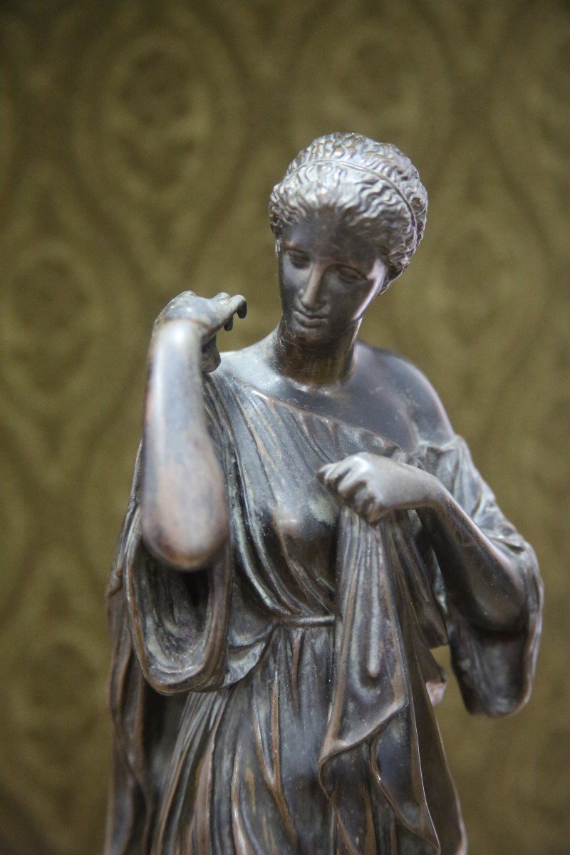 Antique Woman In Bronze With Brown Patina, End Of The XIXth Century-photo-4