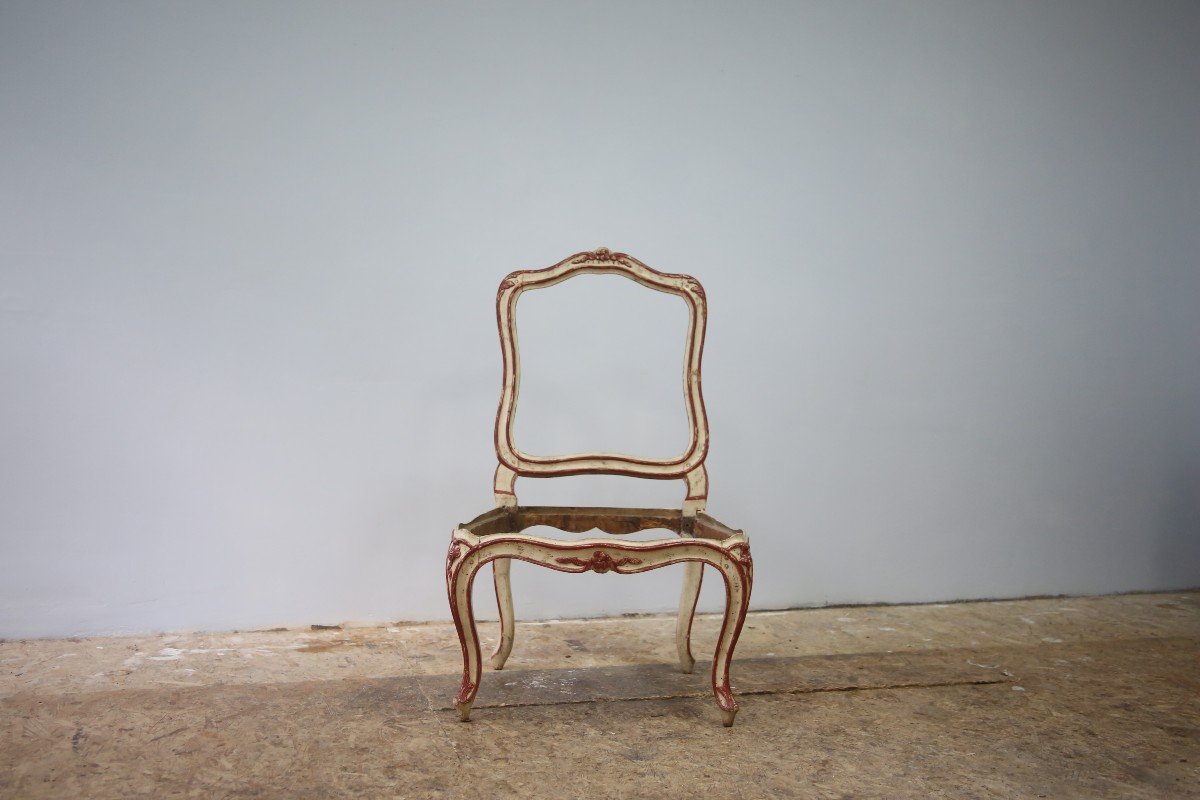 White And Red Rechampi Beech Frame Chair Attributed To Jean Avisse, Circa 1750.-photo-3