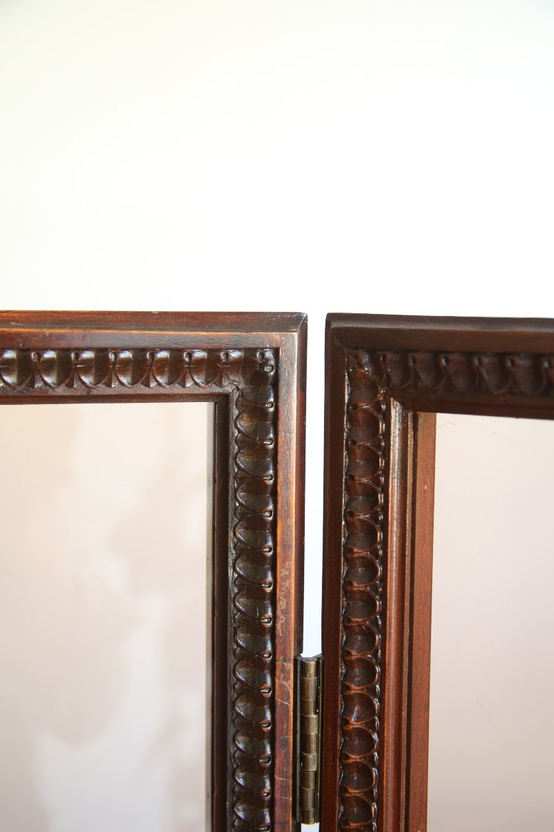 Screen In Carved And Tinted Beech Like Louis XVI Style Mahogany.-photo-4