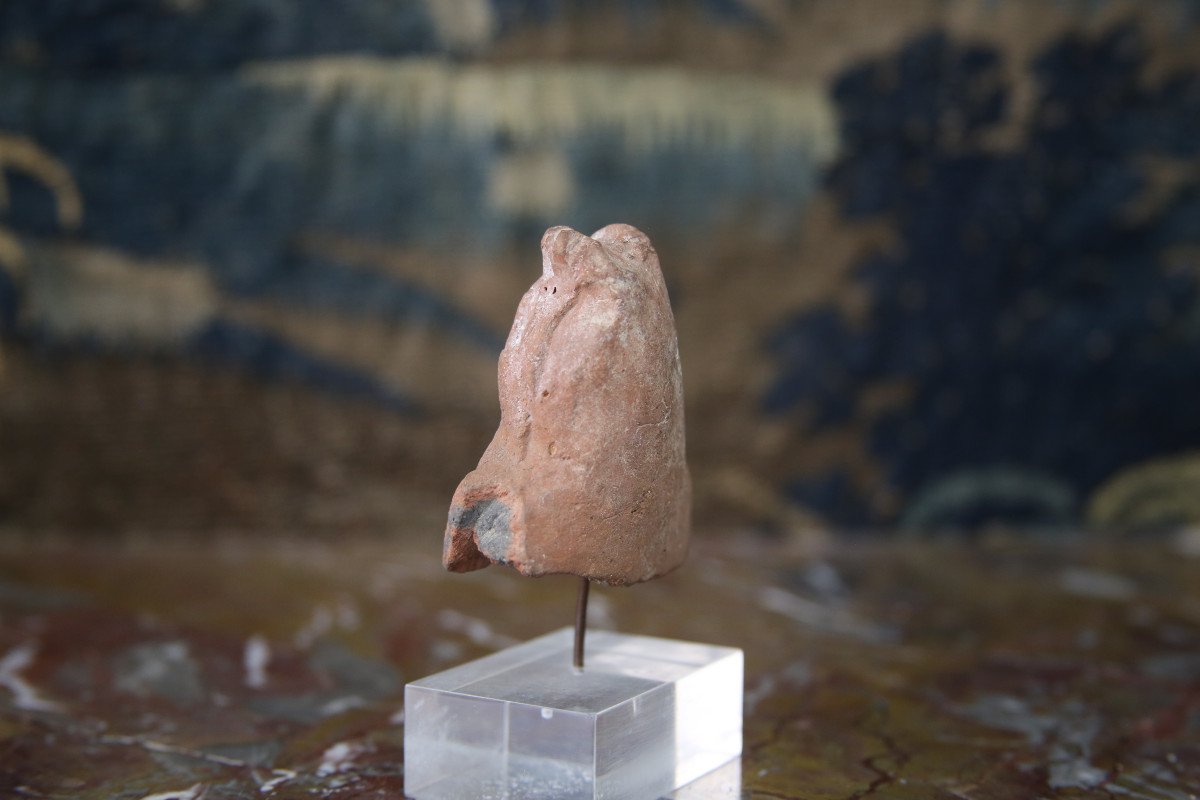 Buste de femme en terre cuite, Alexandrie, vers le IVème siècle  -photo-2