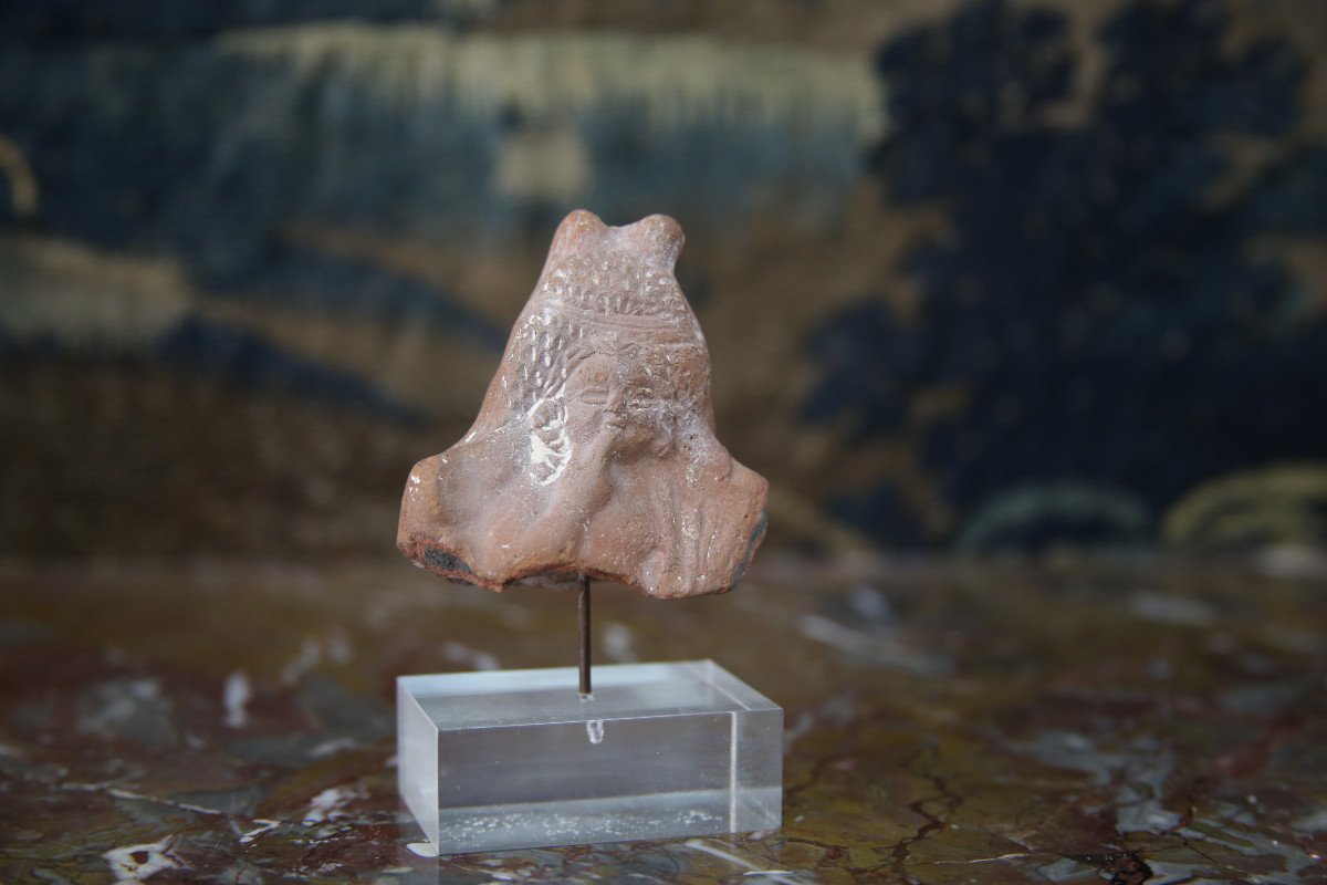 Buste de femme en terre cuite, Alexandrie, vers le IVème siècle  