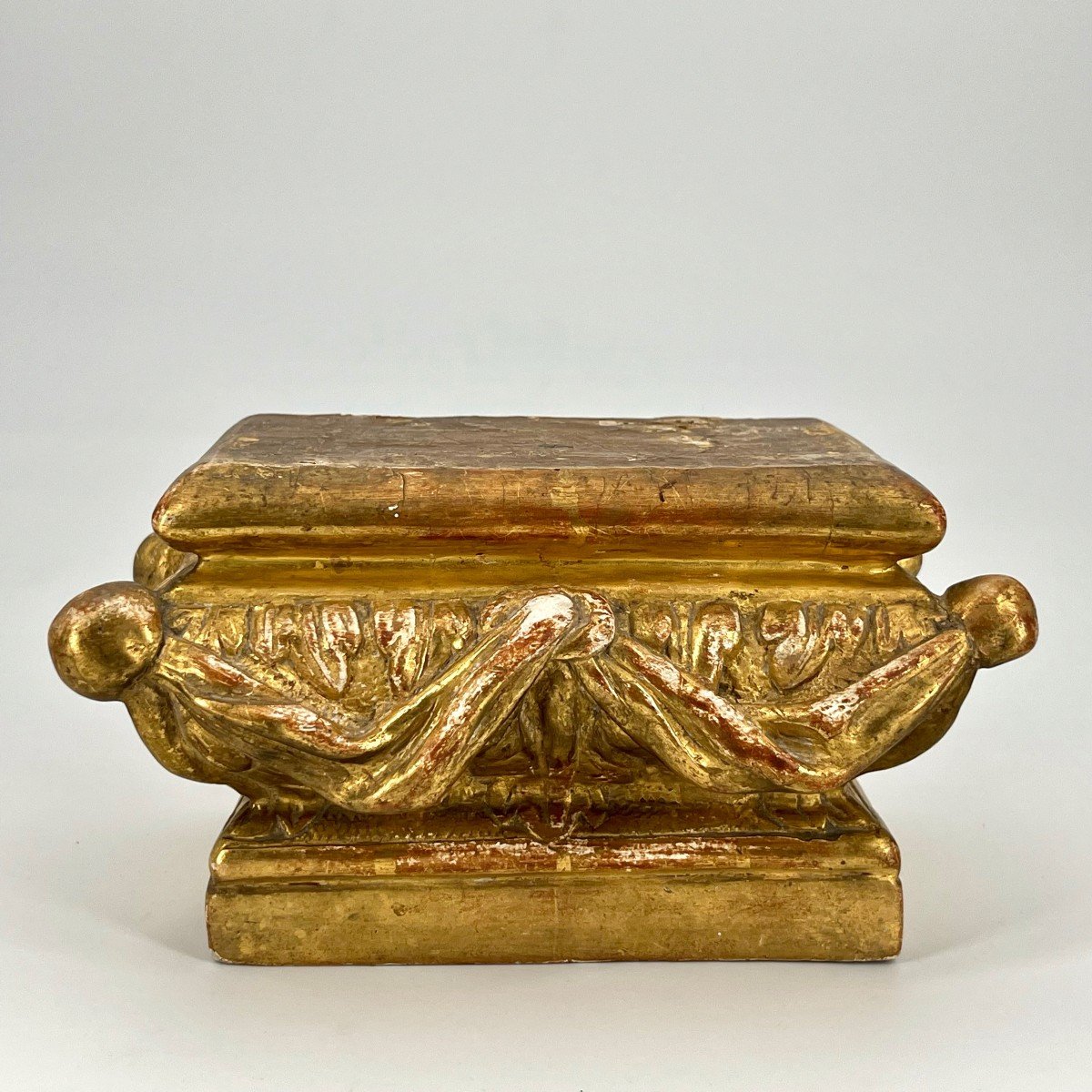 Petit socle de présentation en bois et stuc doré, XIXe Siècle -photo-6