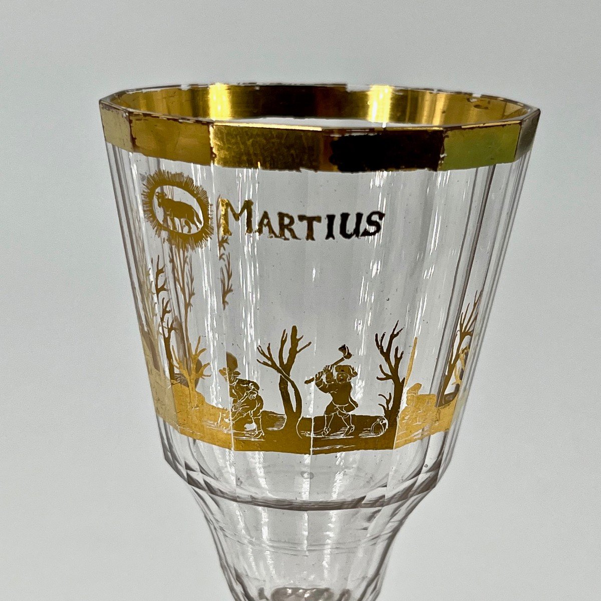 Suite de huit verres XVIIIe à décor doré des activités paysannes et des signes du zodiaque 18e-photo-3