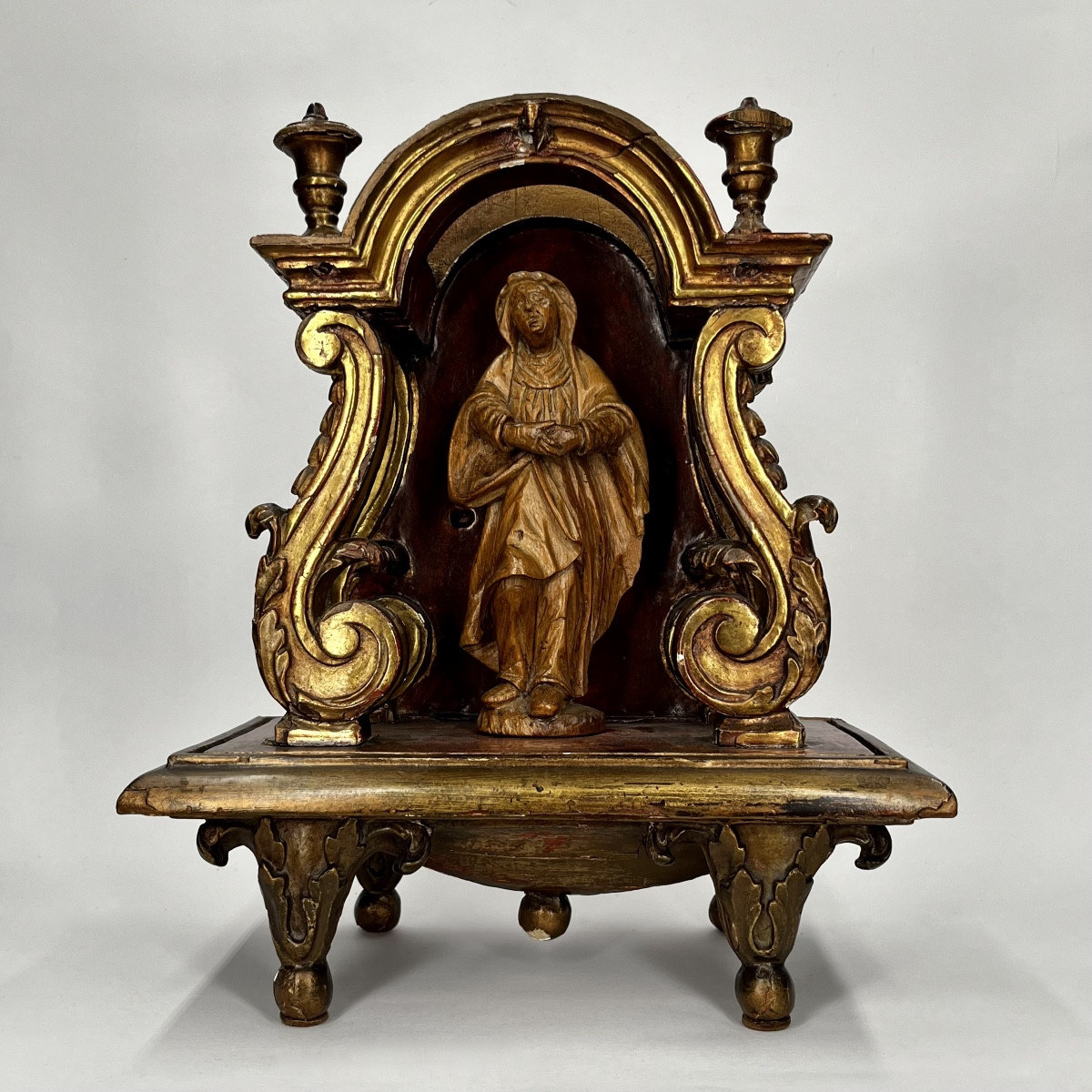 Baroque Niche Or Presentation Altar In Red And Gold Wood, Pedestal Display Base, 19th Century