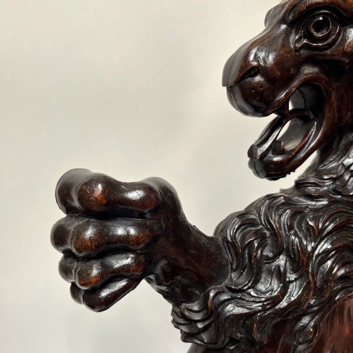 Lion héraldique en bois sculpté, enseigne de magasin ancienne XIXe siècle 19e-photo-1