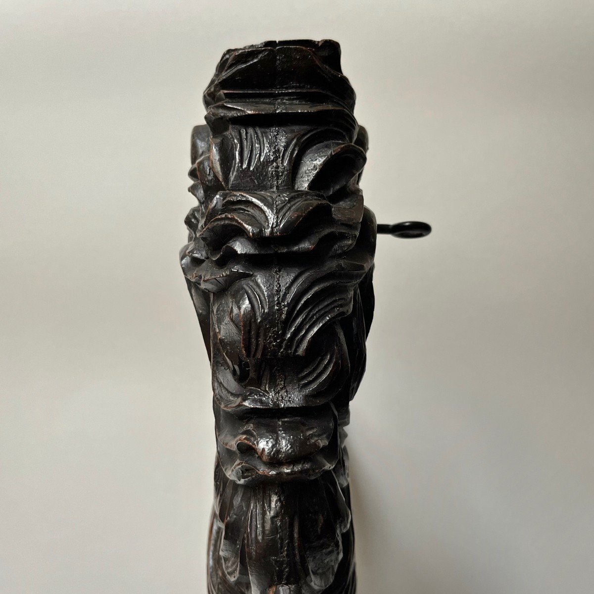 Lion héraldique en bois sculpté, enseigne de magasin ancienne XIXe siècle 19e-photo-5