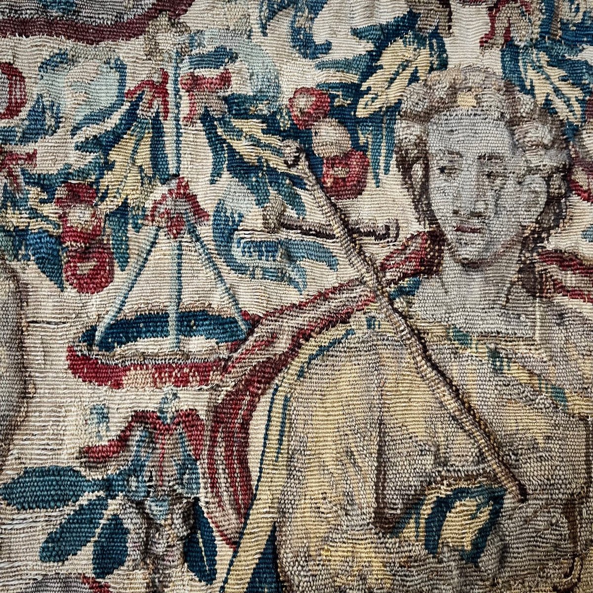 Allegory Of Justice, Fragment Of Flanders Tapestry, 16th Century High Period 16th-photo-5