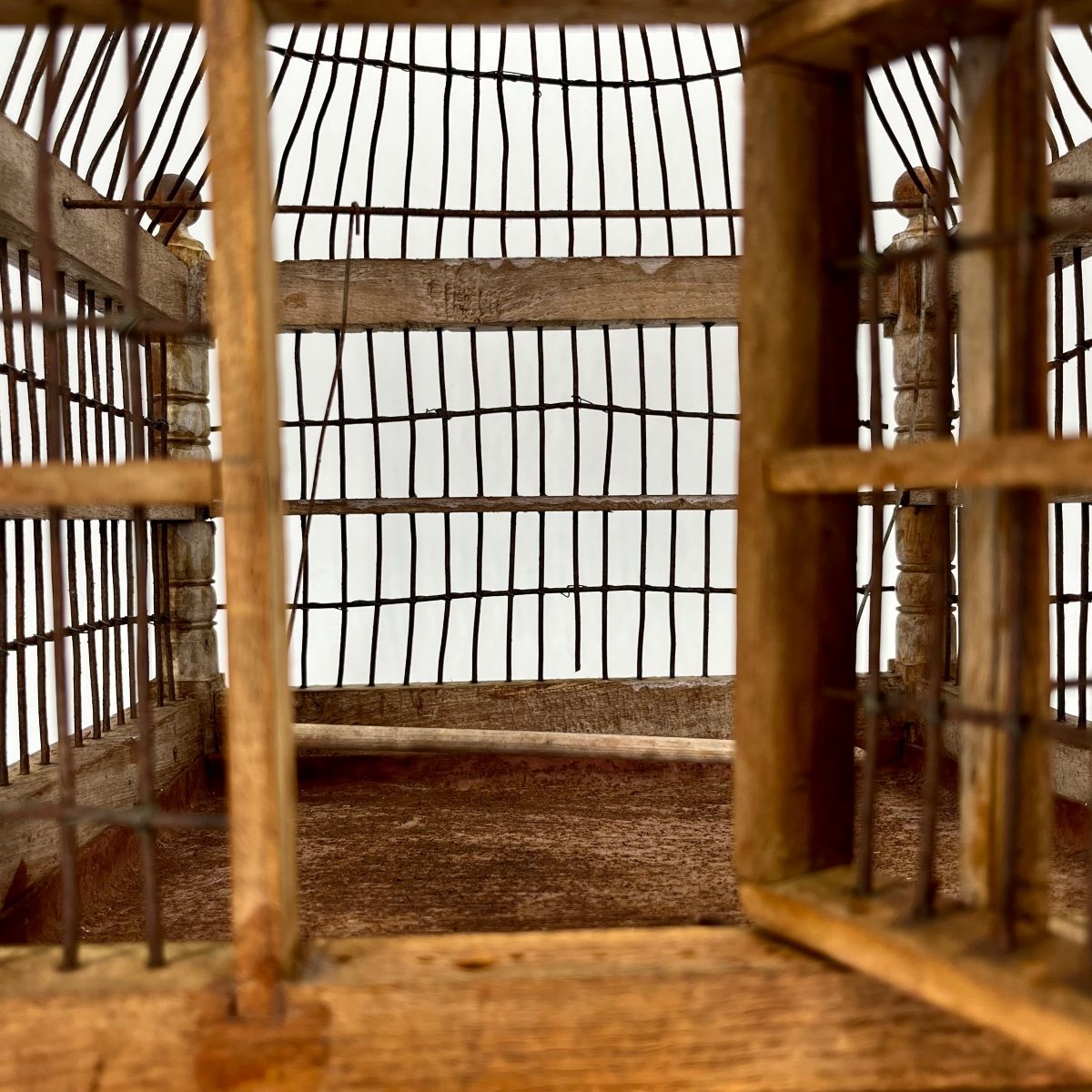 Cage à oiseaux en bois et fil de fer fin XIXe - début XXe art populaire 19e-photo-7