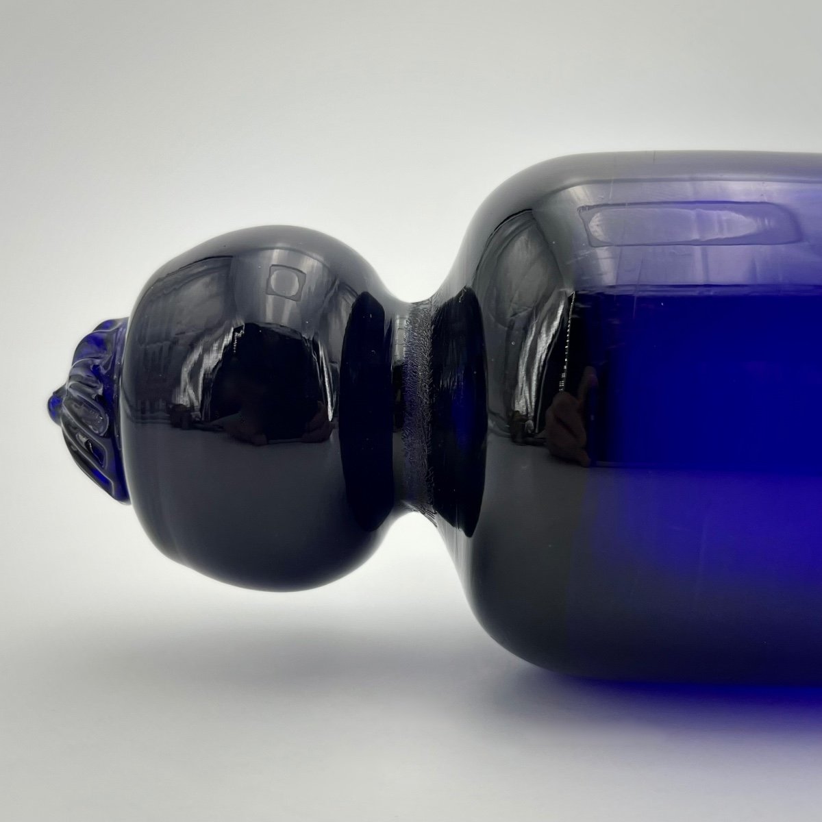 Rouleau &agrave; p&acirc;tisserie en verre souffl&eacute; bleu fin XVIIIe -  d&eacute;but XIXe Normandie ou Boyer Bordeaux-photo-2