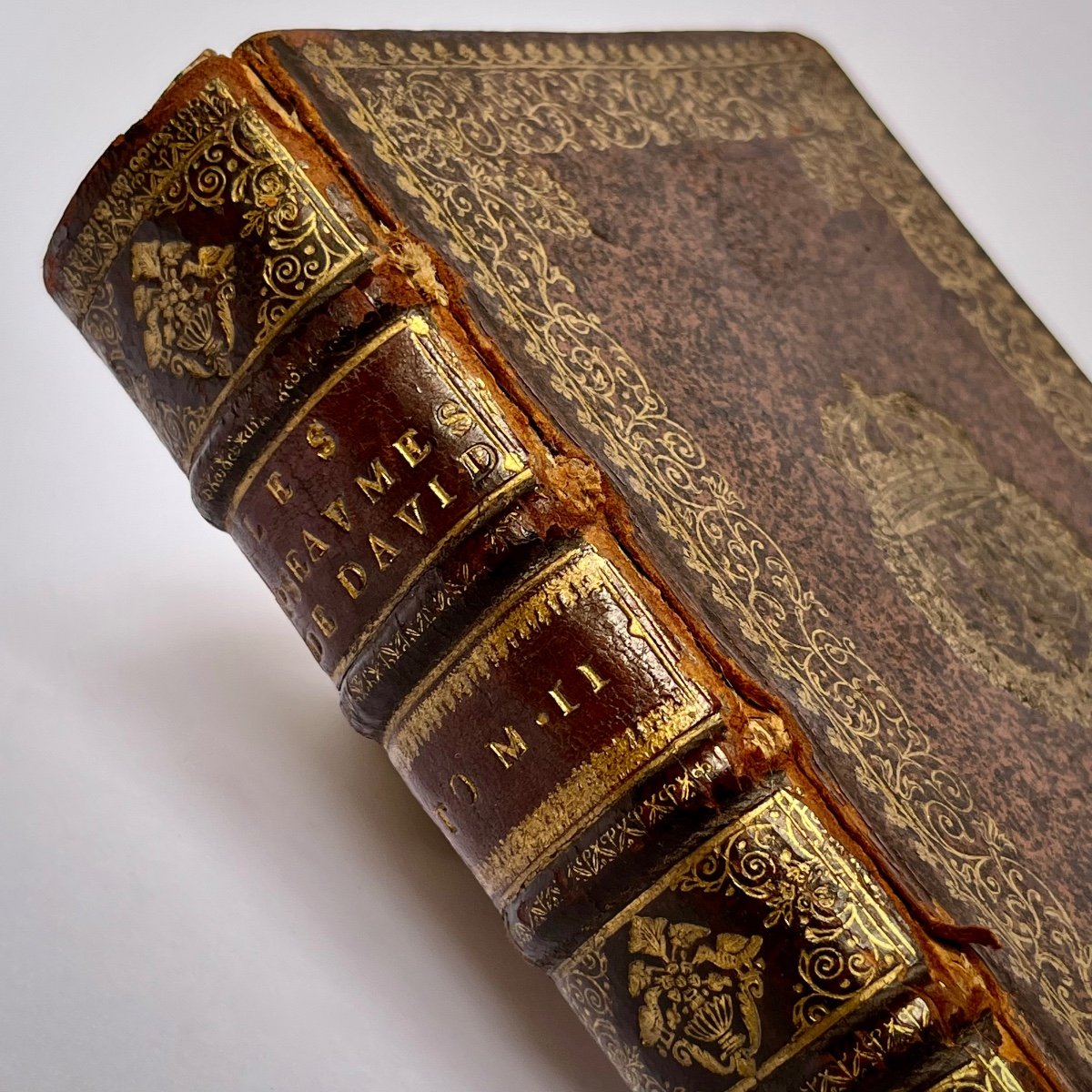 Secret Book With The Arms Of France From 1689 17th Century Secret Box 17th Century -photo-3