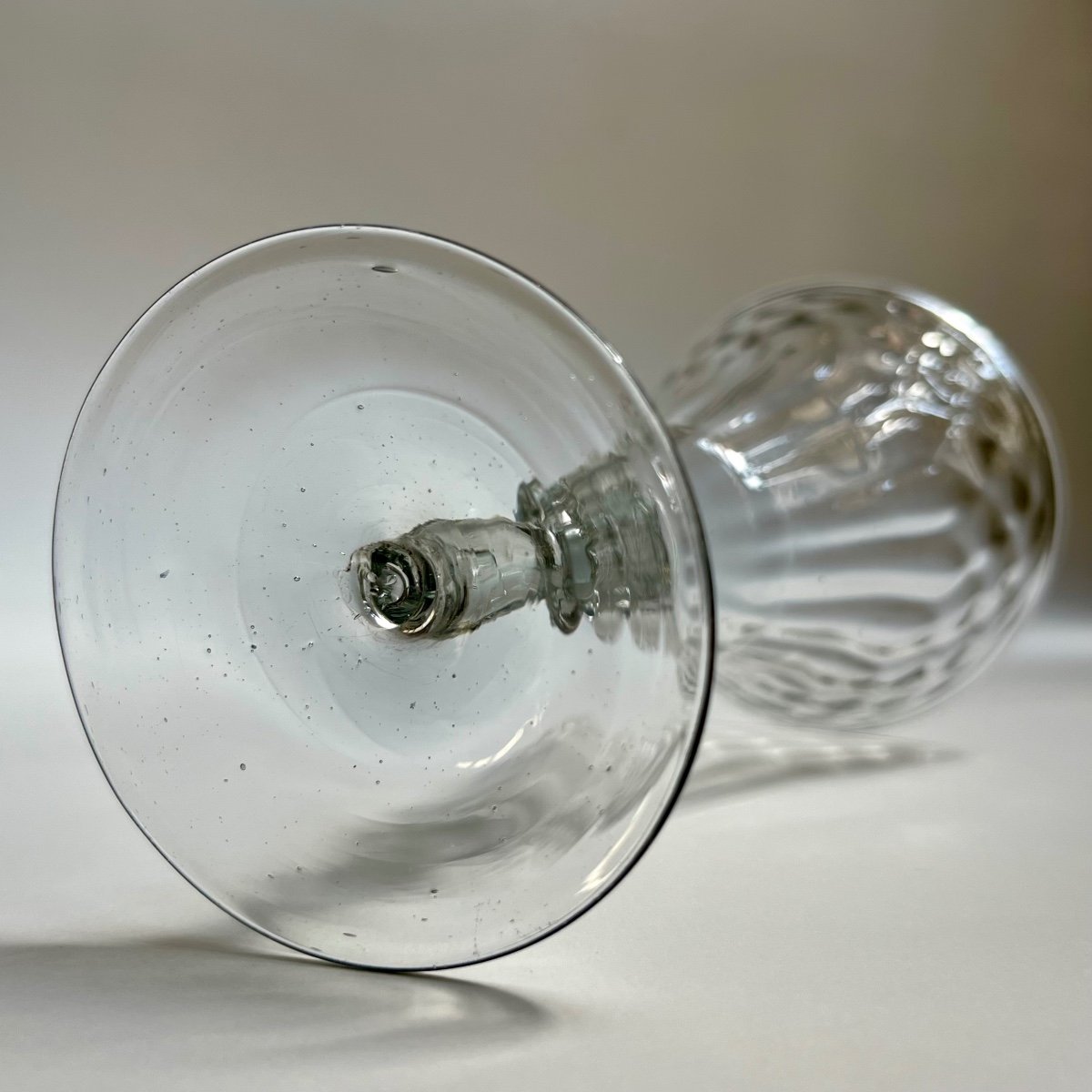 Fern Glass With "pumpkin" Knots, Late 17th - Early 18th Century-photo-3