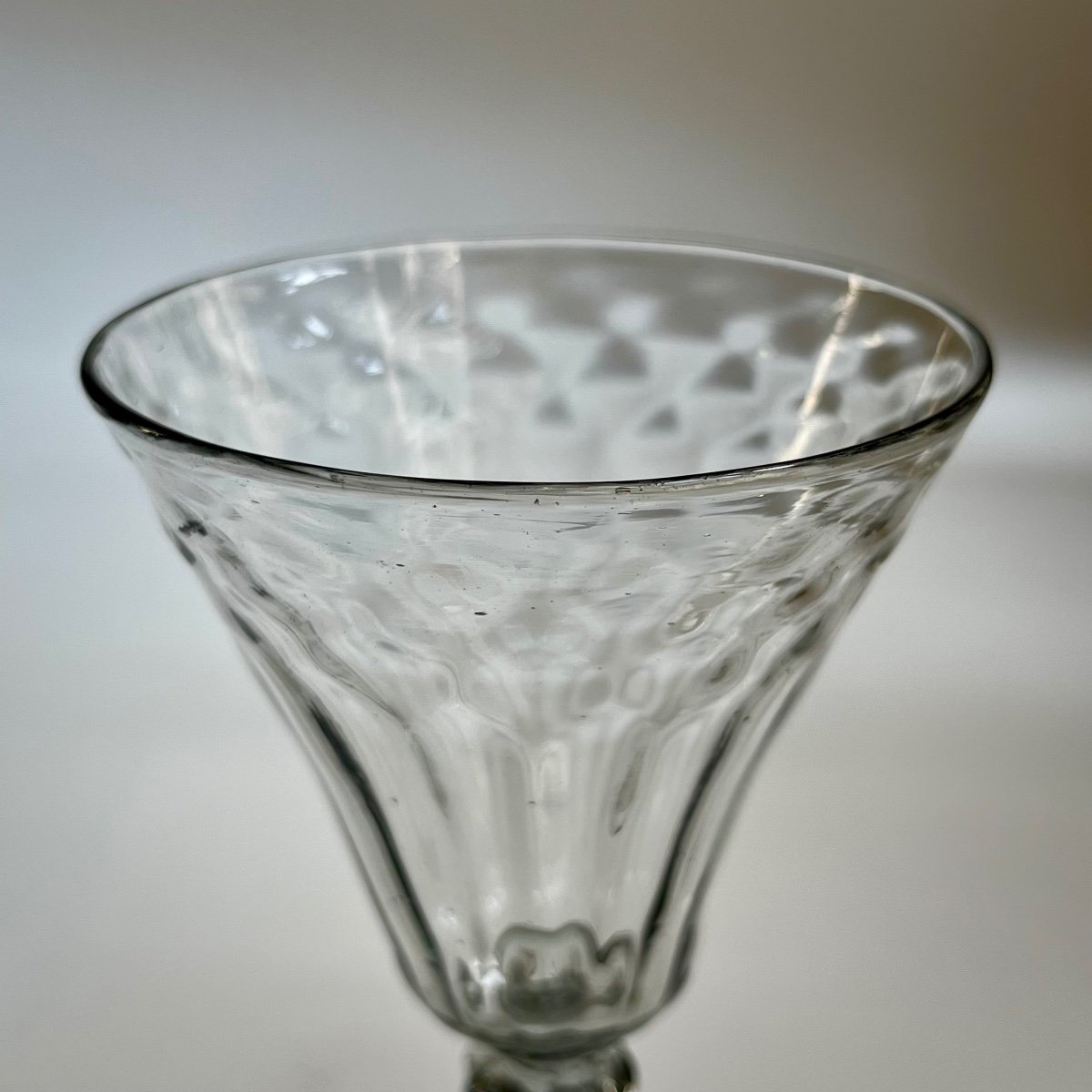Fern Glass With "pumpkin" Knots, Late 17th - Early 18th Century-photo-6