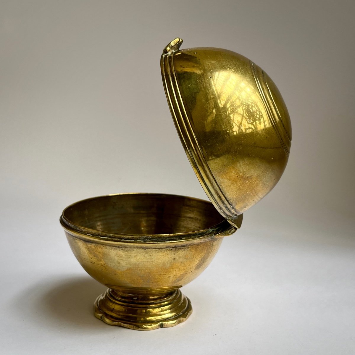 18th Century Bronze Soap Or Sponge Ball 18th Century Toilet-photo-3