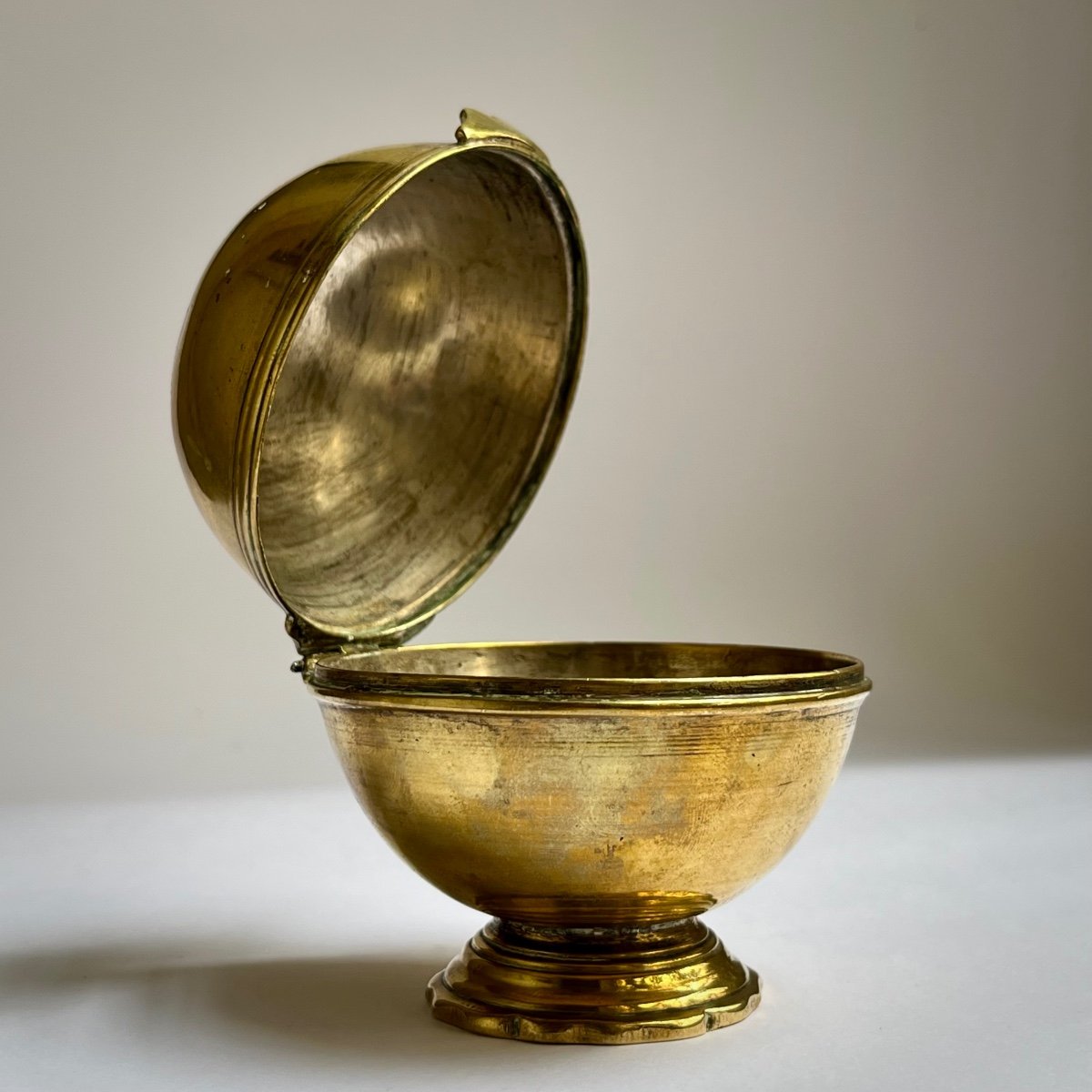 18th Century Bronze Soap Or Sponge Ball 18th Century Toilet