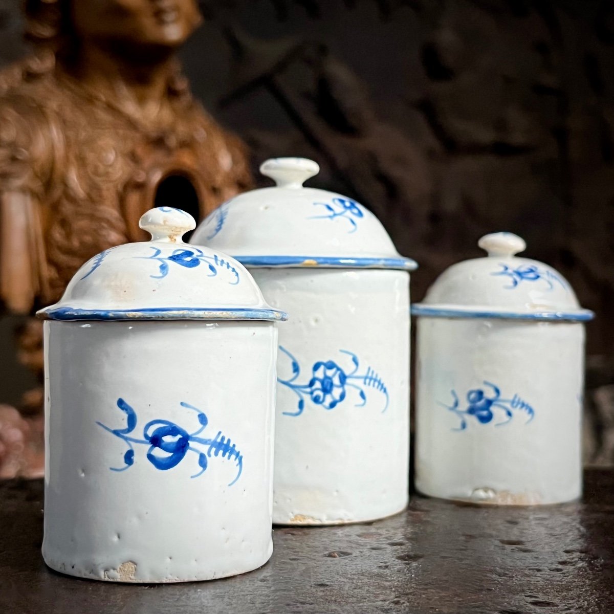 Three Earthenware Makeup Pots From Varages, Late 18th Century, Decorated With White And Blue Twigs, 18th Century-photo-8