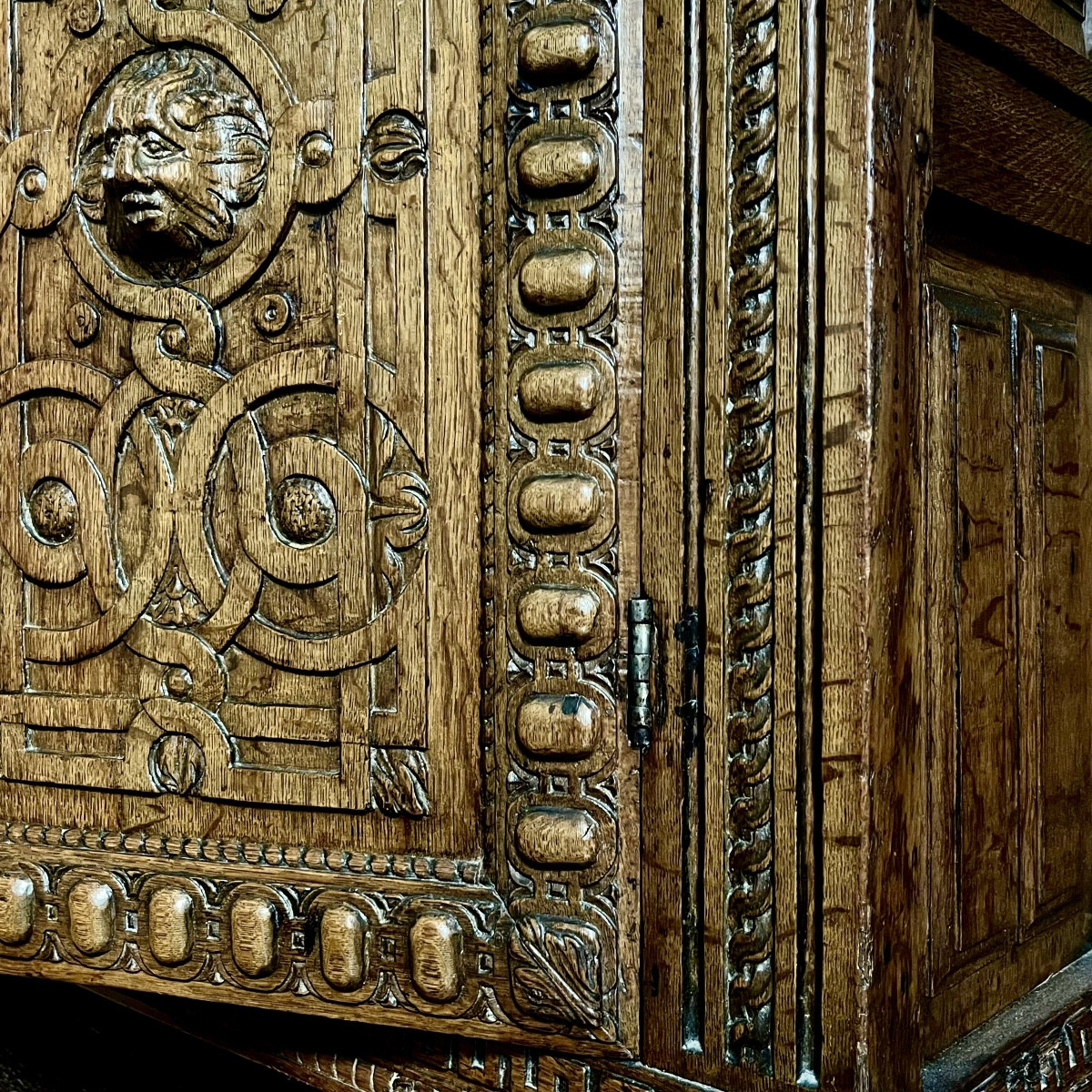 16th Century Oak Sideboard With Richly Carved Decoration Renaissance Haute époque 16th-photo-3